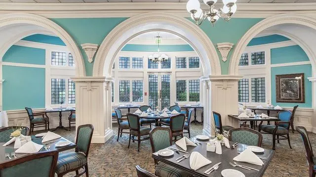 Colonial Room Restaurant